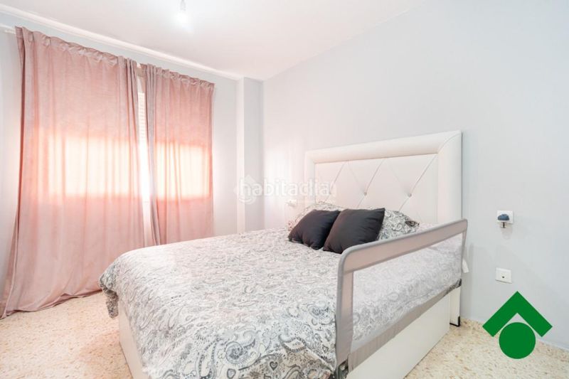 Foto f621c9d0-ee7c-4f58-82e8-32a1bd12233a. Pis a Cártama pueblo Cártama