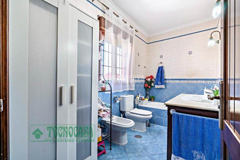 Foto d2c89ca5-5d64-4e6f-925c-e59ef48c9d78. Maison jumelée dans Cártama