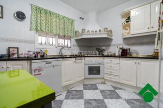 Maison jumelée à Cártama. Casa en venta en cártama