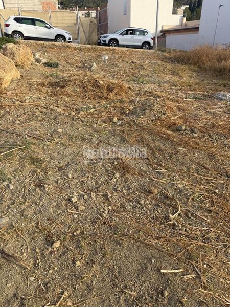 Foto a37bf6c3-5969-460e-8a97-8d2e8f344676. Terreno residenziale in Cártama
