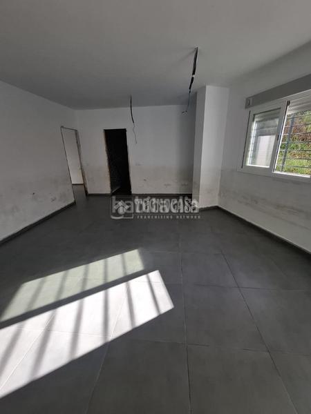 Foto 2721e674-2d91-4a9f-99e0-db4fadd29cbb. Pis a Cártama