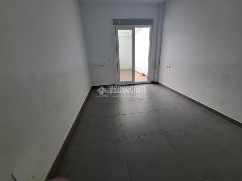 Foto abd51dc6-9b88-4f34-8acc-86de73174c7c. Pis a Cártama