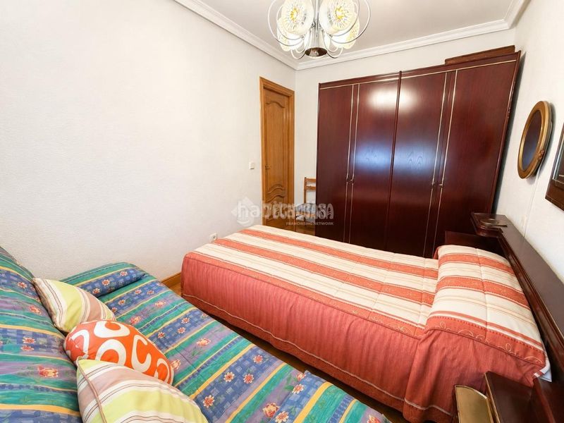 Foto 228c8721-52fa-4ee2-8e8c-af4b7ea1aef2. Pis a Abrantes Madrid