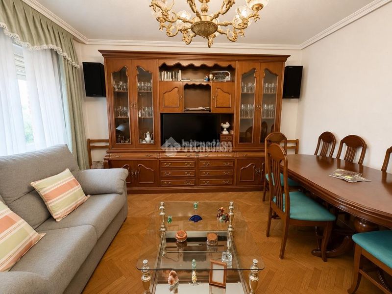 Foto d454bf1e-b000-4f1c-a6d8-62ac0e10cf71. Pis a Abrantes Madrid