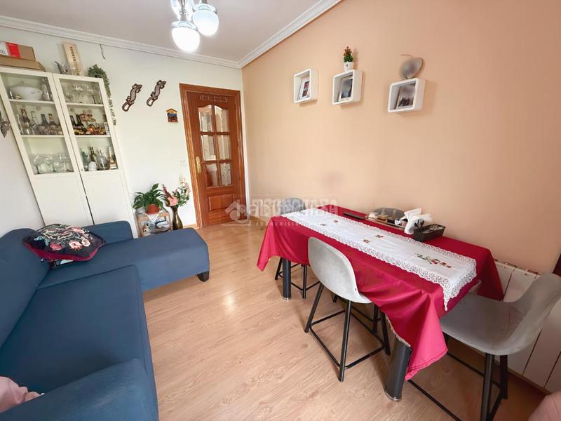 Foto 38e63446-bae5-4091-afdd-4476cbd15f10. Appartamento in Abrantes Madrid