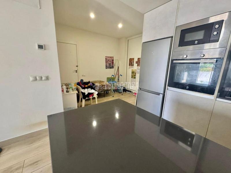 Foto b2361b4a-d955-4f6b-9930-60a741cf5cf7. Casa pareada casa en venta en puerto de Estepona Estepona