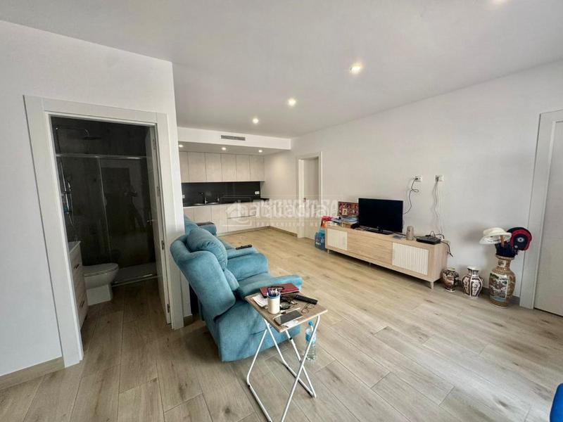 Foto e3965ed7-e361-4244-adde-56db90be9046. Casa pareada casa en venta en puerto de Estepona Estepona