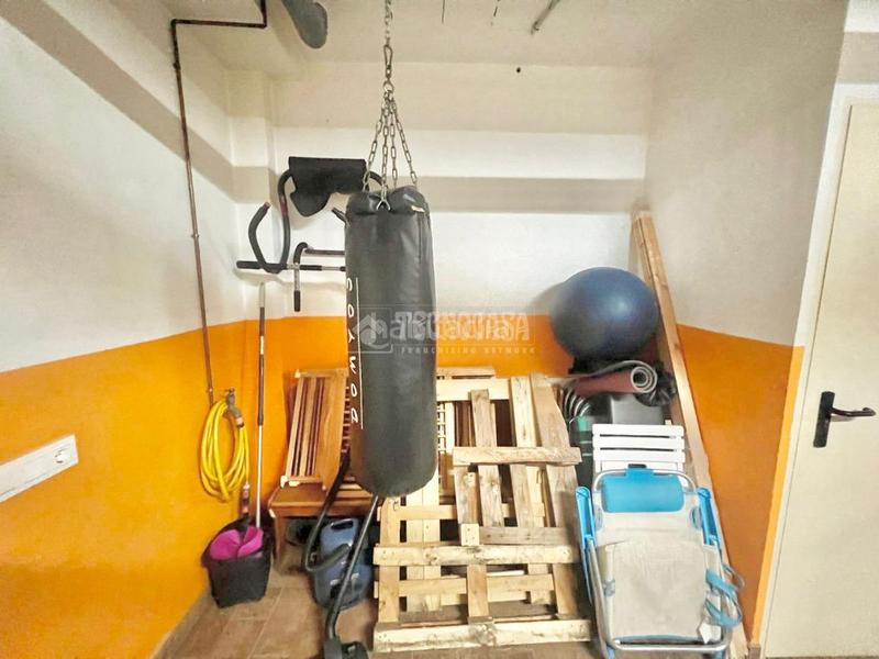 Foto 4ff98c4c-25ba-438b-a165-2ae86e628790. Casa pareada casa en venta en Cancelada Estepona