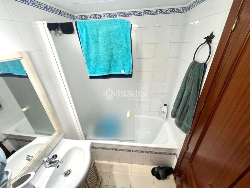 Foto 74310731-8d93-47a6-bd72-cdc3d9346bc3. Pis a puerto de Estepona Estepona