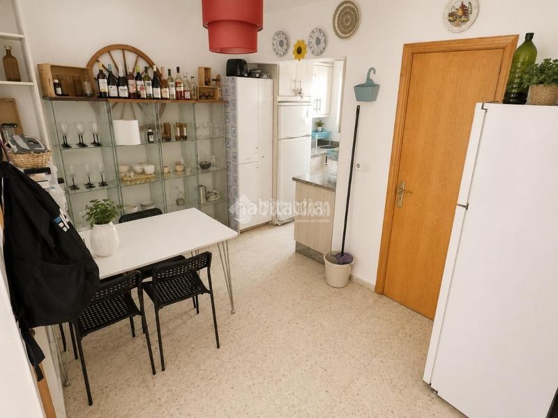 Foto 088745b6-7cee-4ece-8f93-43fd0d7e1b47. Casa aparellada a puerto de Estepona Estepona