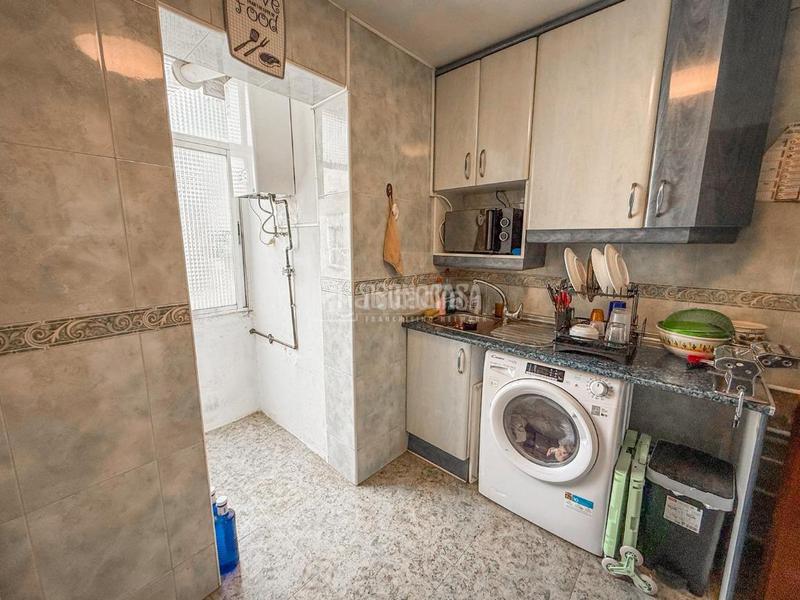Foto 81ea3536-cef3-47b4-8a0c-9b54ae6b5b32. Piso  en venta en Pintores-Ferial Parla