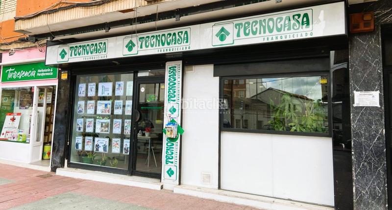 Foto b465bdfc-9f1f-4eb7-a60b-9326a3b48746. Piso  en venta en Pintores-Ferial Parla