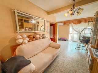 Pis a Pintores-Ferial. Piso en venta en parla
