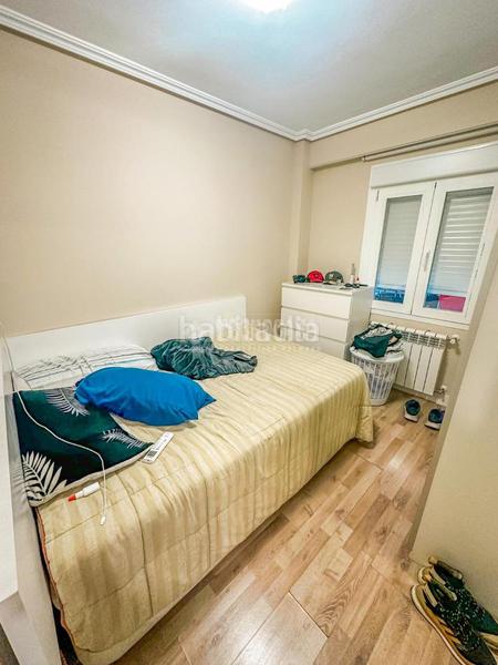 Foto 18d3ca27-aa0d-4ef7-b5e7-ba0cfa8e85bc. Piso  en venta en Pintores-Ferial Parla