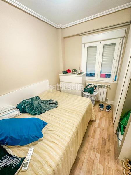 Foto 54c8c3ca-8754-45b4-9786-80d1db35d9d8. Piso  en venta en Pintores-Ferial Parla