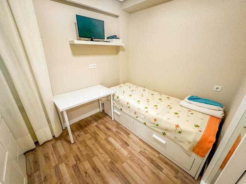 Foto c13cfe91-95f3-4e38-b756-ae244f00b15e. Piso  en venta en Pintores-Ferial Parla