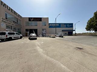 Local Comercial a Laguna Park