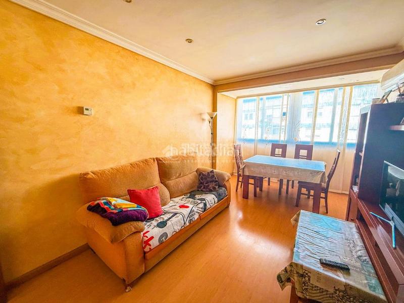 Foto 6b645eaa-2b6f-4aeb-a9c5-144bbd4aad20. Appartement avec chauffage dans Calle Pinto-San Roque Parla