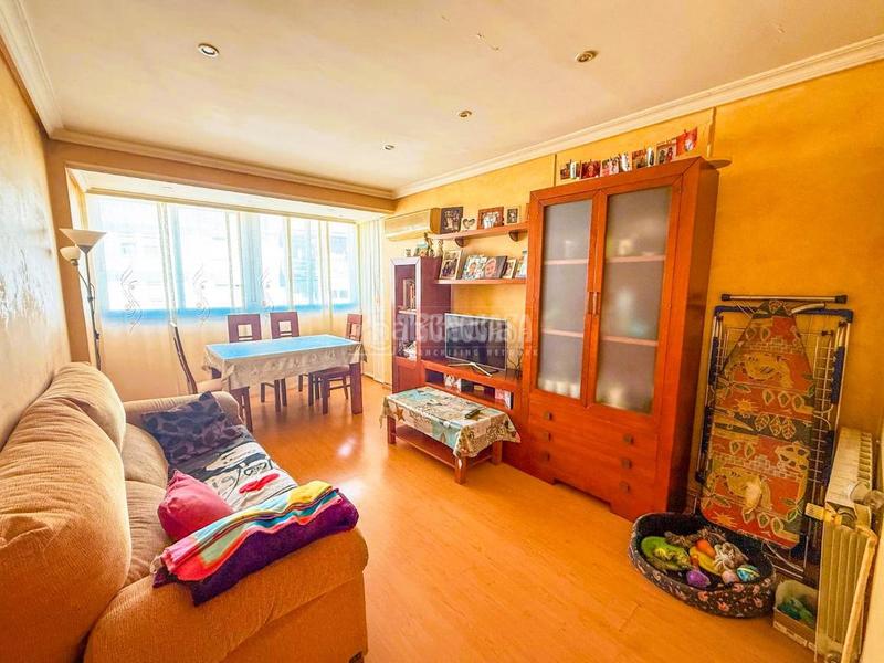 Foto c783a8f8-00e6-4d83-aef5-a7424d00cc15. Appartement avec chauffage dans Calle Pinto-San Roque Parla