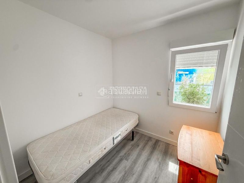 Foto 3ef1cf00-b471-4b96-88b2-1df8e310cc27. Pis a Pintores-Ferial Parla