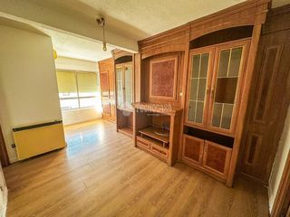 Flat in Calle Pinto-San Roque. Piso en venta en parla