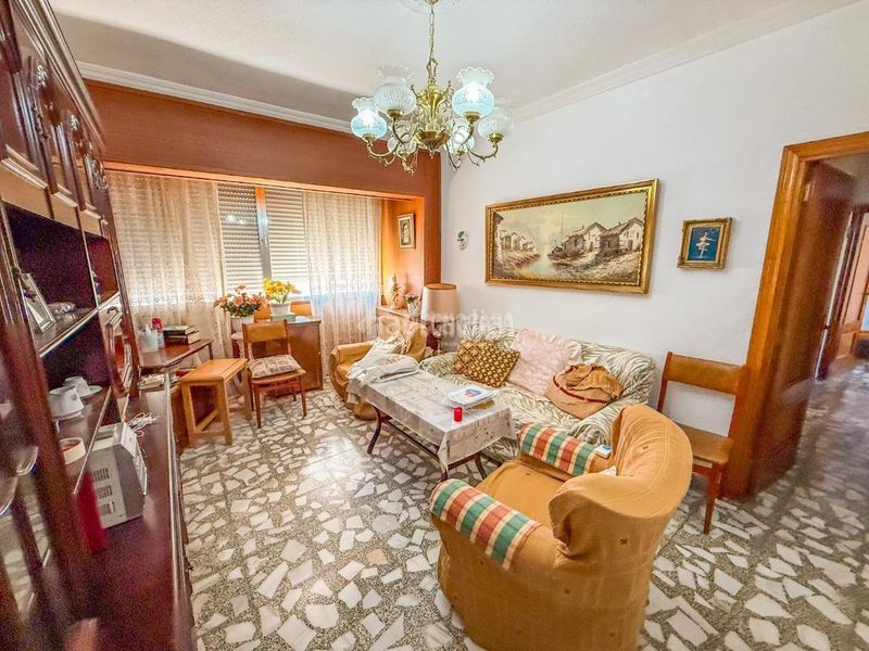 Foto 7c7a85e3-4978-45ab-bec1-f06830d851cf. Piso  en venta en Calle Pinto-San Roque Parla