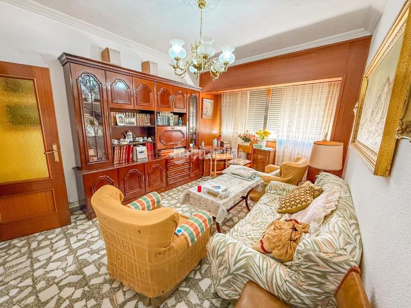 Foto aa43c46f-8166-4554-ab09-25255f663901. Piso  en venta en Calle Pinto-San Roque Parla
