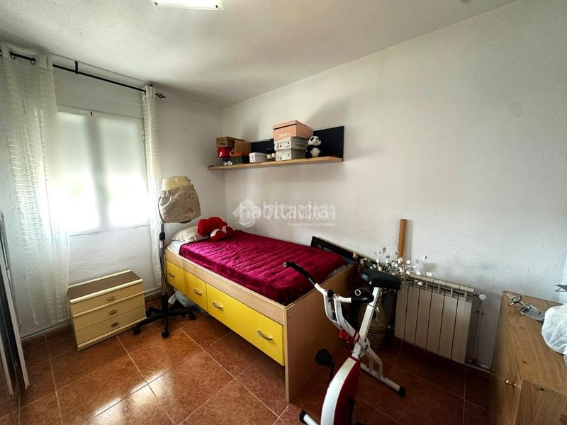 Foto 05550da0-c376-4190-84b0-19d89a441783. Pis a Calle Pinto-San Roque Parla