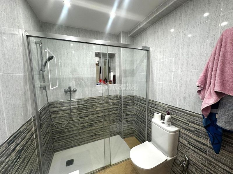 Foto a1a91c14-0a1e-4abf-8a9d-b4703e1e66d6. Pis a Calle Pinto-San Roque Parla