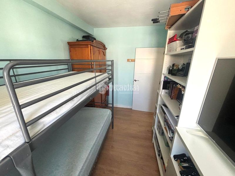Foto 2def2ff3-451a-4809-bb38-9cf5d1d294f7. Pis a Pintores-Ferial Parla