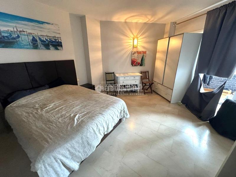 Foto 04928fde-dfa4-4f7e-a1f3-d9ac8077a4ba. Piso  en venta en Los Llanos Estepona