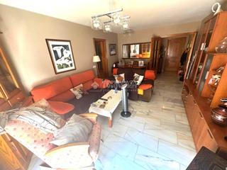 Pis a Sierra de Estepona - Avda. de Andalucía. Piso en venta en estepona