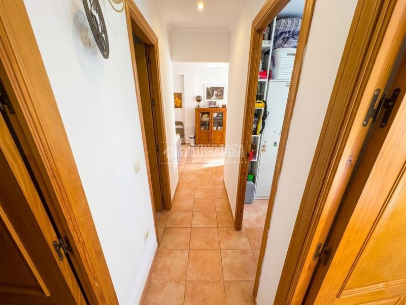 Foto 4a791e2b-2c1c-41ce-8a83-c07f879da3cd. Pis a sierra de Estepona - avda. de andalucía Estepona