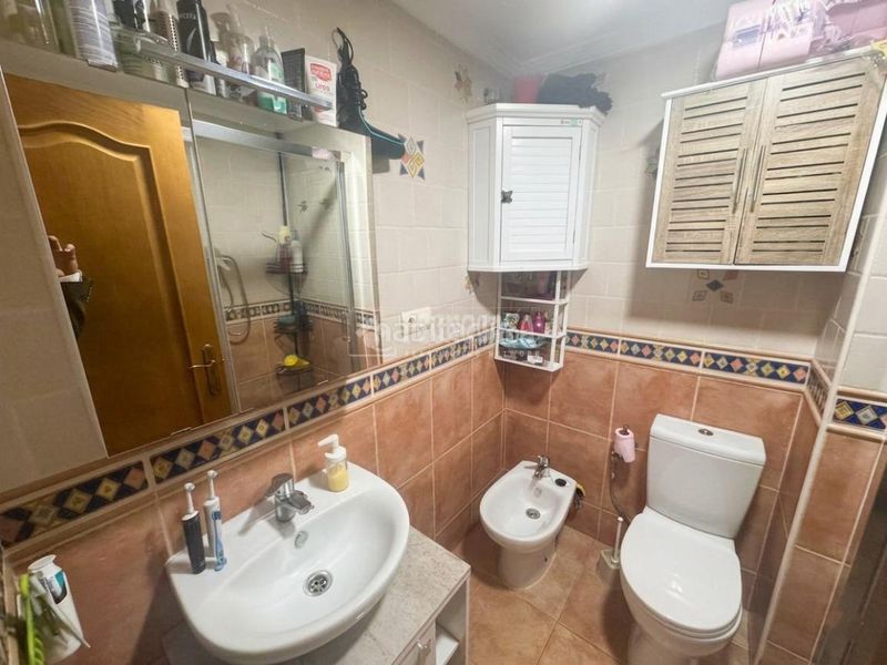 Foto 6c57d13f-fe6e-4eac-95cb-9e18c365c303. Pis a sierra de Estepona - avda. de andalucía Estepona