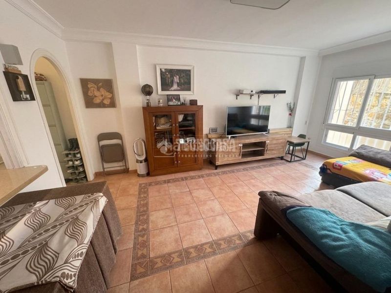 Foto 7c82e9ef-8a07-4a9a-8f41-03b766d8e26a. Pis a sierra de Estepona - avda. de andalucía Estepona