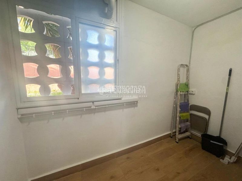 Foto d2ebf5cd-fc2c-496f-8ccd-c7b94407637f. Pis a sierra de Estepona - avda. de andalucía Estepona