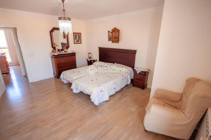 Foto 3fa61f88-98fc-4734-8b15-c7d577e19c59. Àtic a Centro Estepona