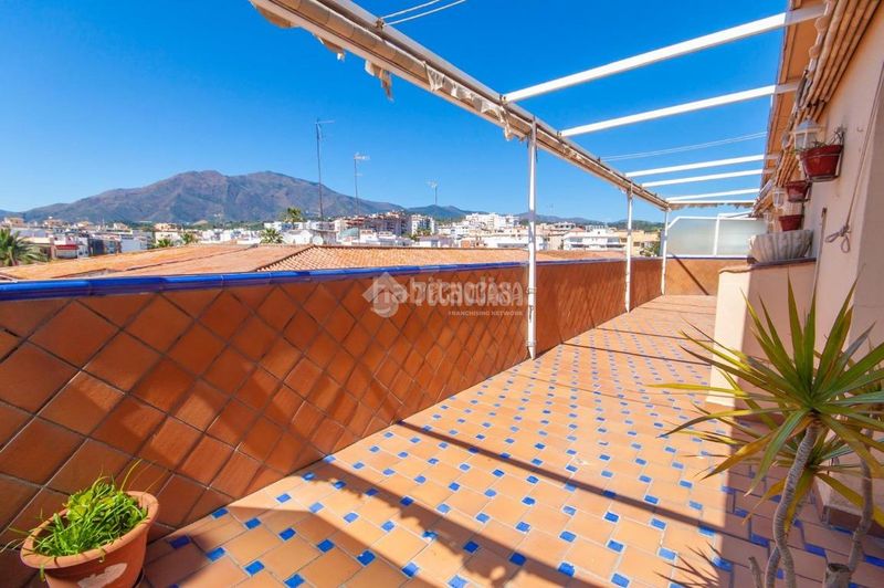 Foto dce6a051-4c49-457b-bc3f-dc8fc016f54f. Àtic a Centro Estepona