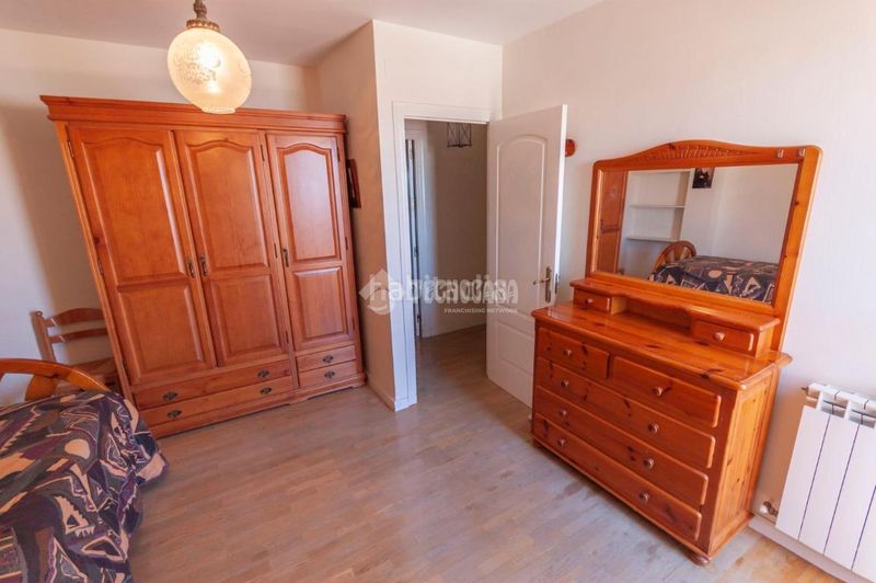 Foto e96470dc-00e6-4ee6-a368-be201ea2ce29. Àtic a Centro Estepona
