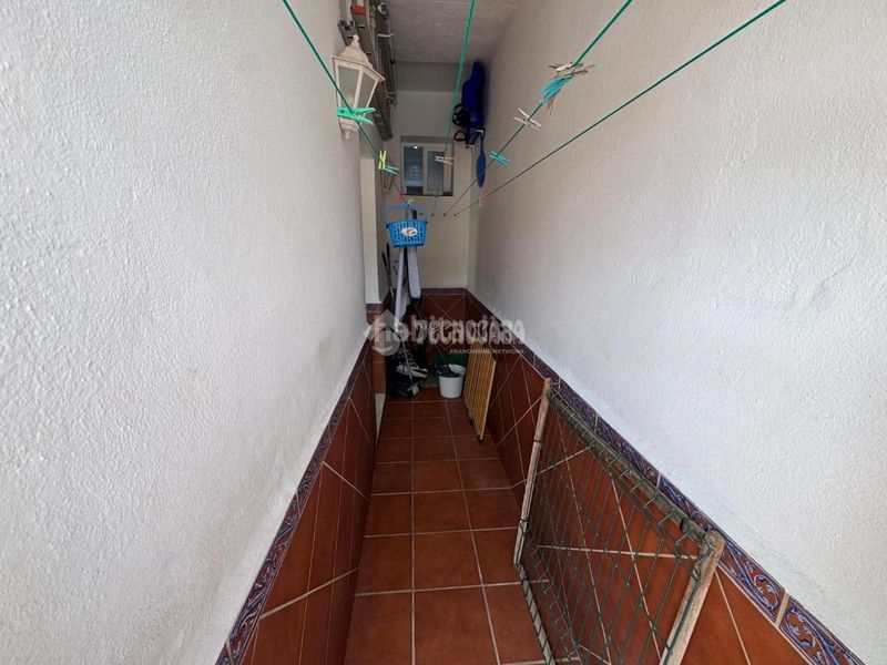 Foto 3e055cc0-187f-4ffe-a613-cb3637436b3e. Casa amb aparcament a Seghers Estepona