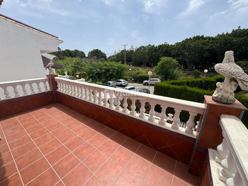 Foto 8663f2b5-c0ee-42d6-9ec9-343ab1f7c729. Casa amb aparcament a Seghers Estepona