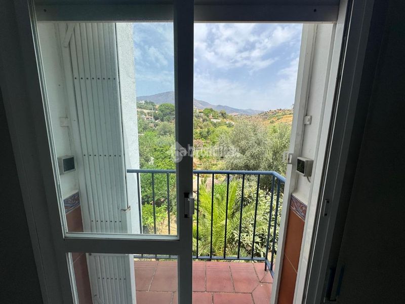 Foto a1bff00d-8809-4fd3-a16e-c8efa71bcb48. Casa amb aparcament a Seghers Estepona