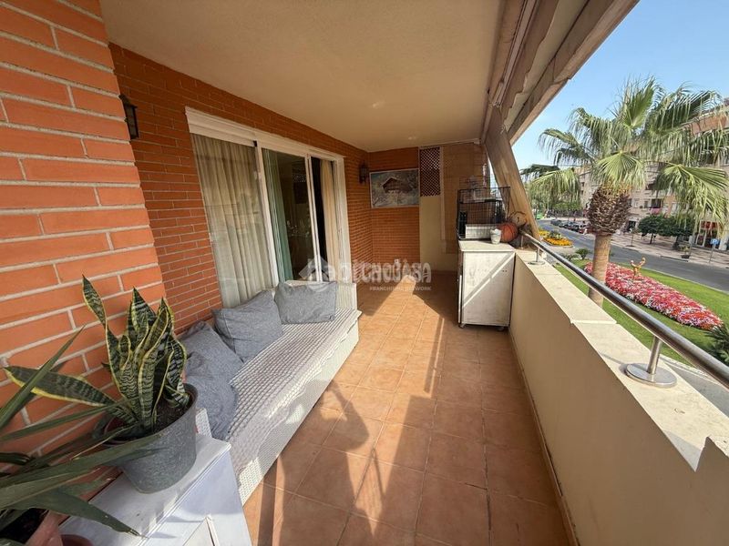 Foto a1ed0db6-c0ea-4737-953f-0644f6d6cff8. Pis amb aparcament a Parque Central Estepona