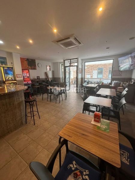 Foto adb3a5e7-d4a5-4885-ad3b-a628670c4676. Local comercial a Centro Estepona