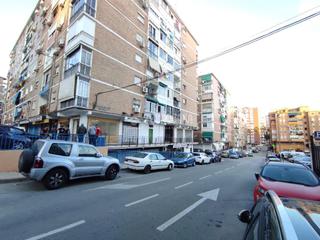 Appartement à Parque Victoria Eugenia. Piso en venta en málaga