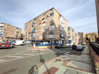 Local Comercial en Parque Victoria Eugenia