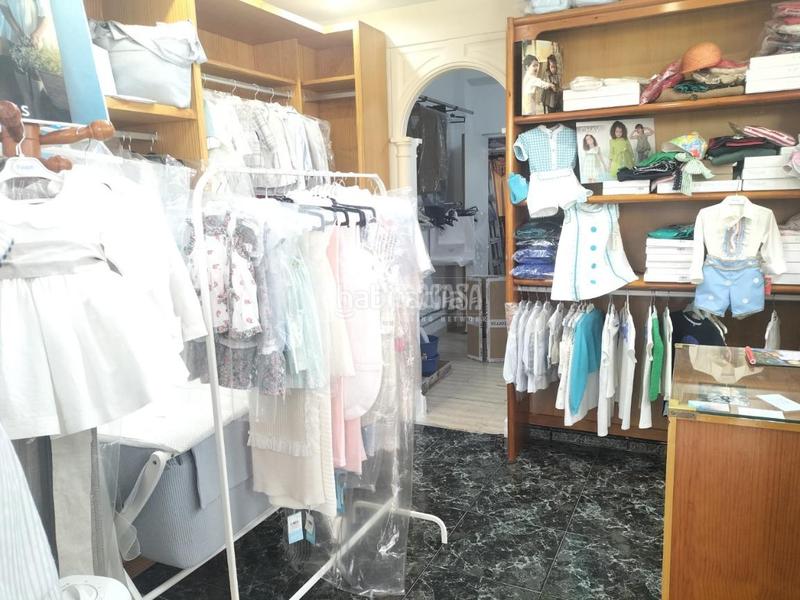 Foto aaeadd86-957d-48d4-bd5a-922c4cc3cc95. Rent business premise in Parque Victoria Eugenia Málaga