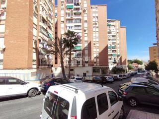 Appartamento in Parque Victoria Eugenia. Piso en venta en málaga
