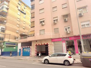 Aparcament cotxe a Parque Victoria Eugenia