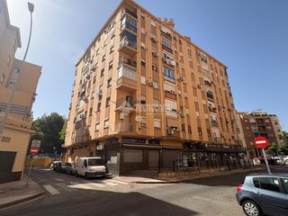 Flat in Suárez. Piso en venta en málaga